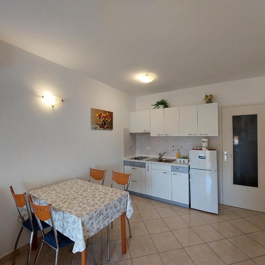 Apartment Ivana,Mali Maj Poreč Kültér fotó