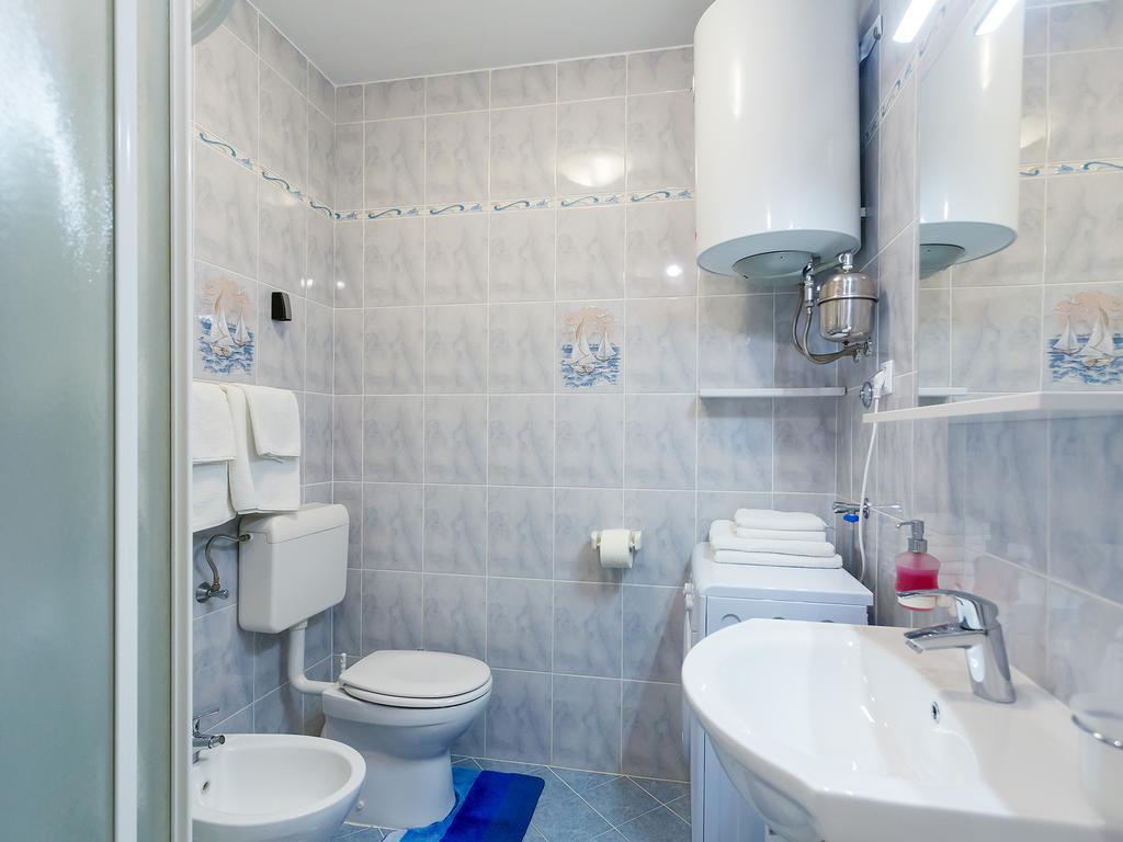 Apartment Ivana,Mali Maj Poreč Kültér fotó